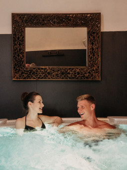 Whirlpool a relaxační masáž...