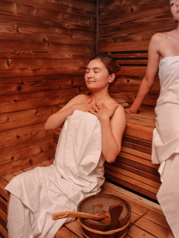 Noc na zámku, degustační...