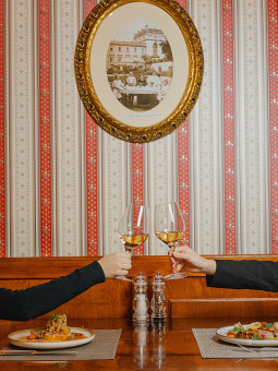 Degustační 8 chodové menu s...